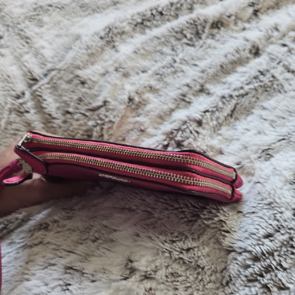 Coach Double Zip Pink Leather Wristlet Excellent Condition - Picture 9 of 9
